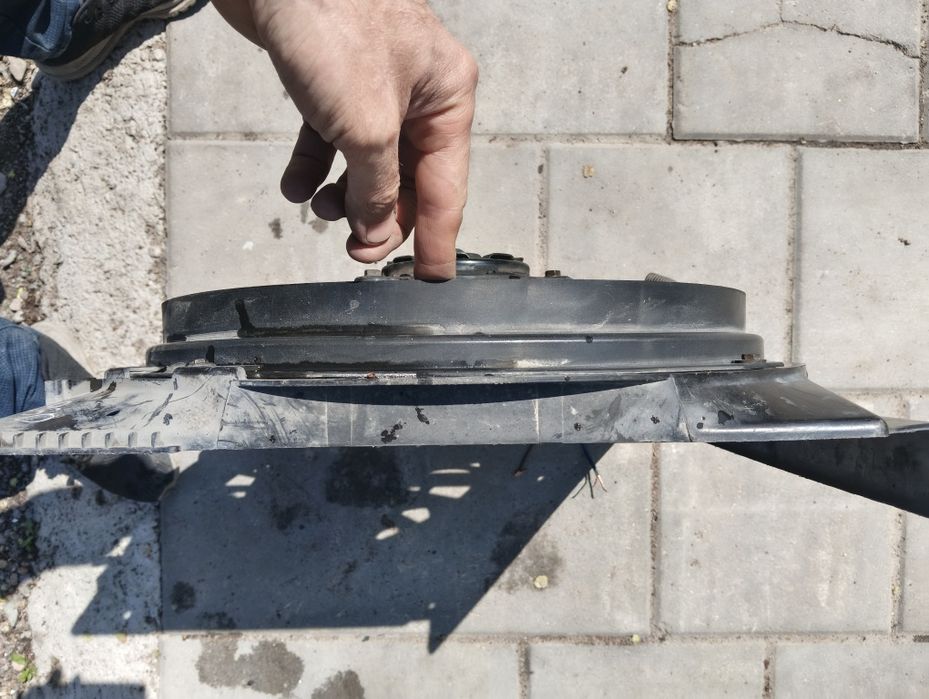 Вентилятор охлаждения БМВ е34 и е39