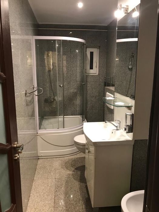 De închiriat apartament