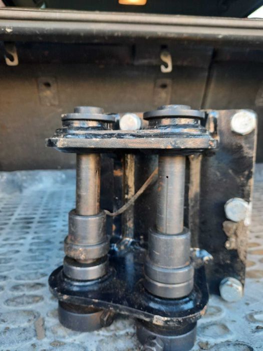 нов Хидравличен чук за мини багер с 2 чизела - нови