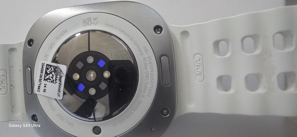 Samsung Galaxy Watch Ultra 47mm LTE Titanium White – Purtat ocazional