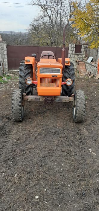 Tractor Fiat 640