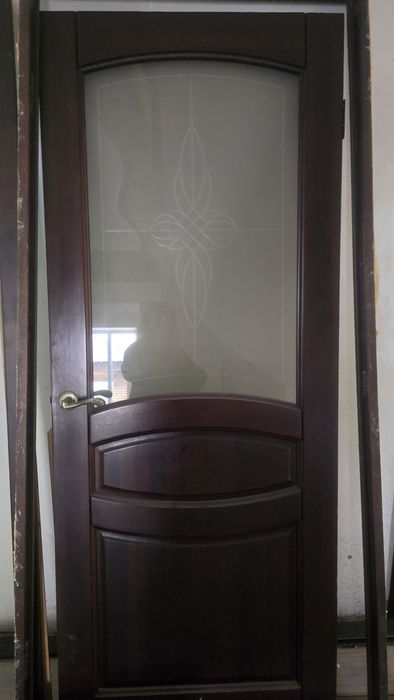 Продам двери б.у