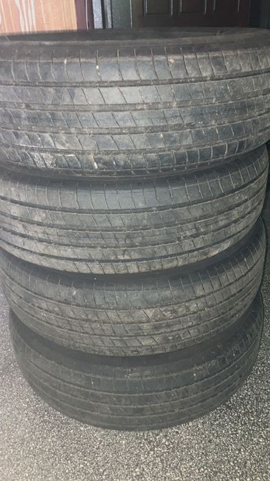 Anvelope vara Michelin