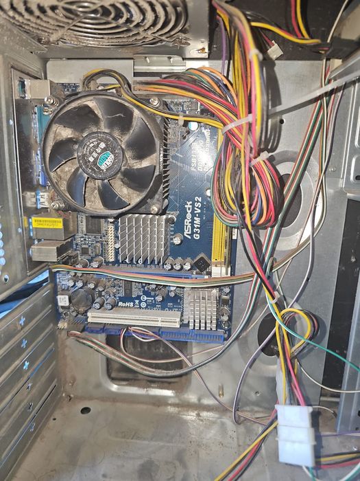 Продам ПК сокет 775 с БП и видеокартой