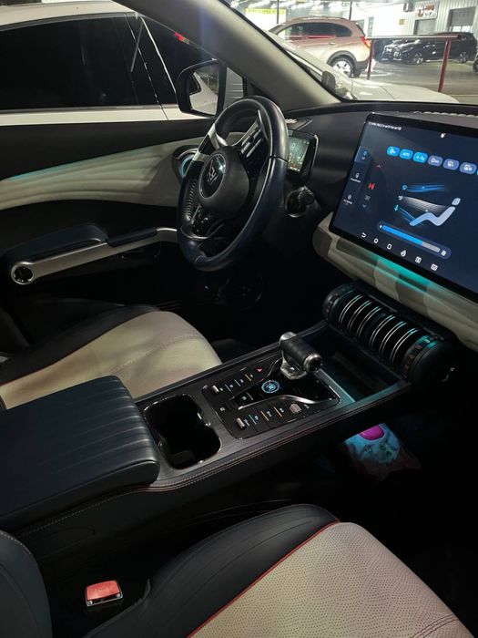 BYD yuan plus 5 full pozitsiya