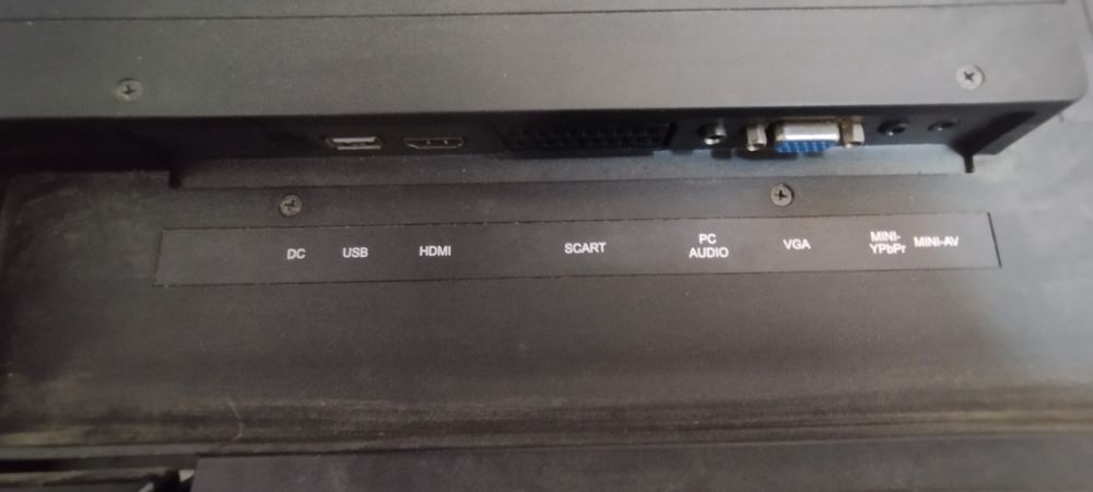 CMX LED TV 24"8245F Lucani 12V/24V