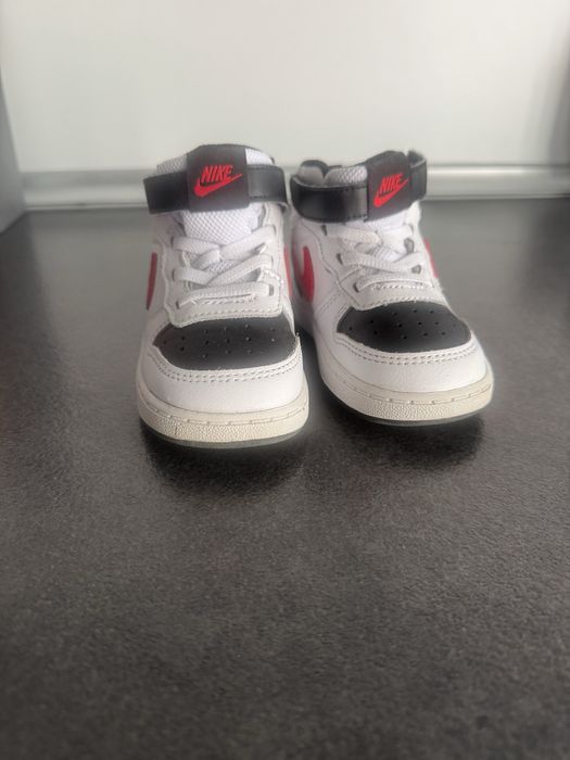 Високи маратонки Nike