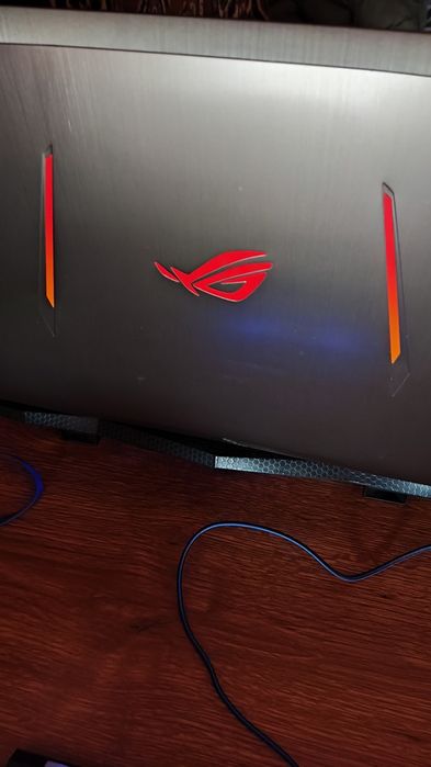 Laptop Gaming Asus Stirix