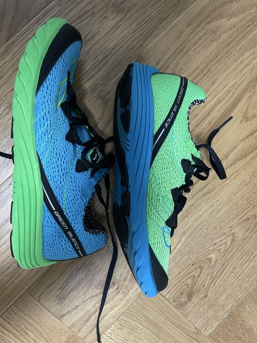 Vand adidasi dama BROOKS GREEN SILENCE