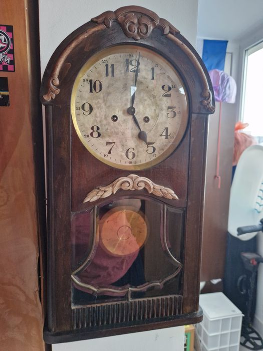 Pendula ceas Gustav Becker ,mecanism p37,totul original,geamuri,cheie,