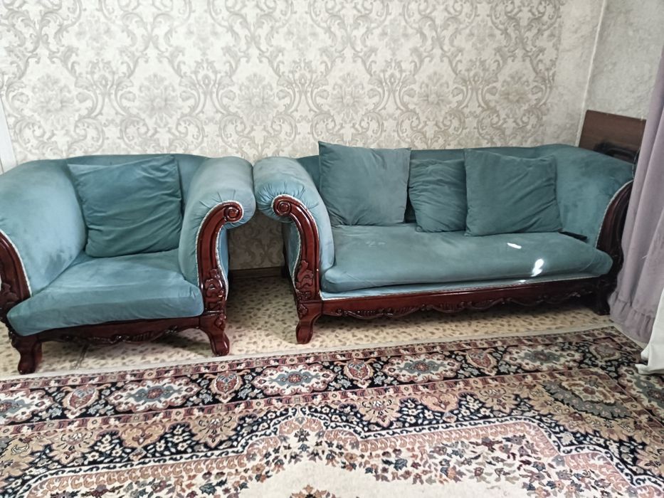 Продаются диваны