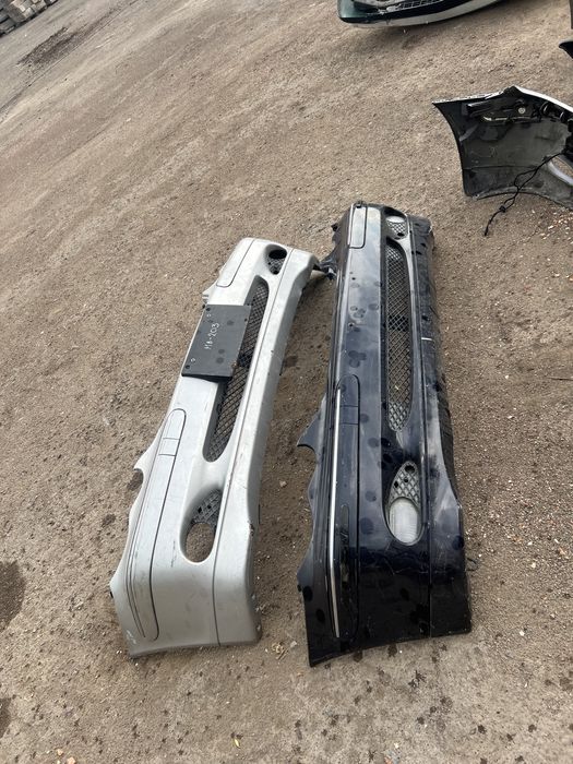 Передний бампер Мерседес w203 оригинал