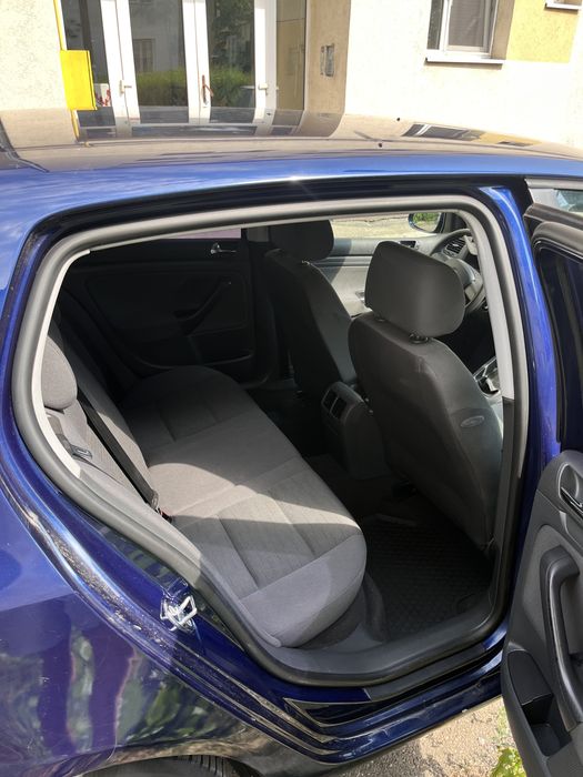 Volkswagen Golf V