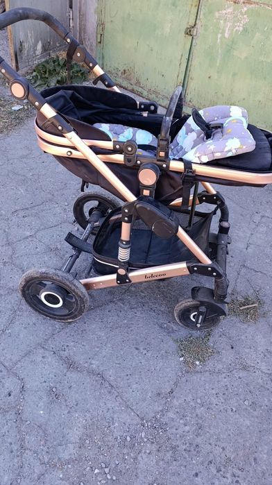 Продается коляска и автокресло