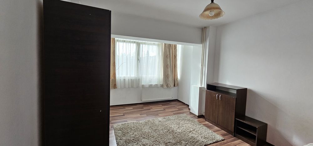 Apartament 2 camere, ultracentral,  strada G-ral Magheru, etaj 3