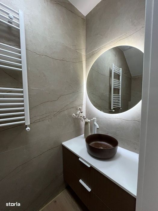 Case de vânzare in complex rezidențial