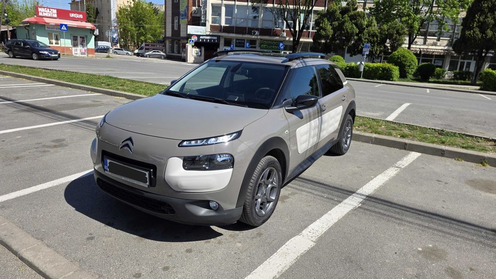 Citroen C4 Cactus, 1.2 benzina / Pannoramic / automatic