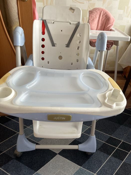 Детсий стульчик для кормления