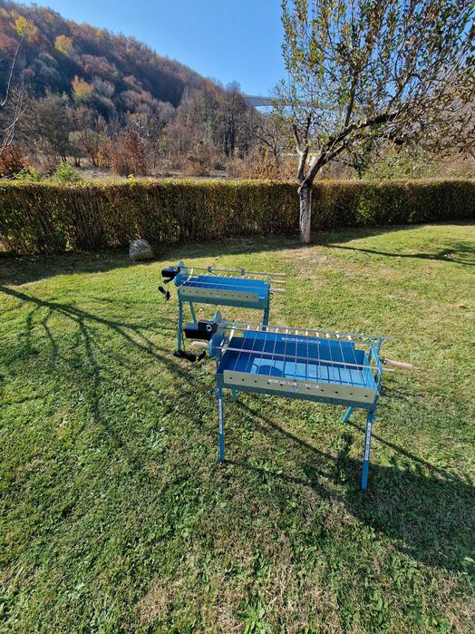 Кипърско-Гръцко барбекю. Кипърска Сувла. Грил-пиле. Барбекю на дървен