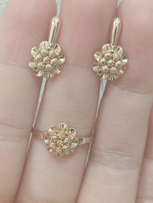 Золотой комплект 585 пробы золота