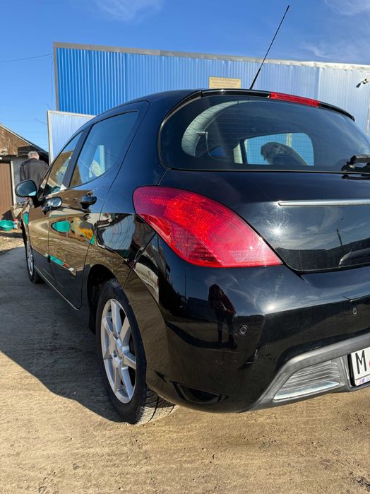 Peugeot 308, 1.6 benzina, 120CP, an fabricatie 2012 , RAR efectuat