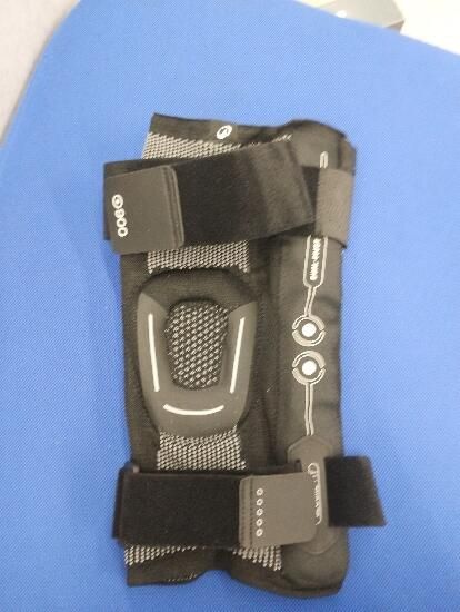 Genunchieră de susținere dreapta/stânga - produs resigilat Decathlon