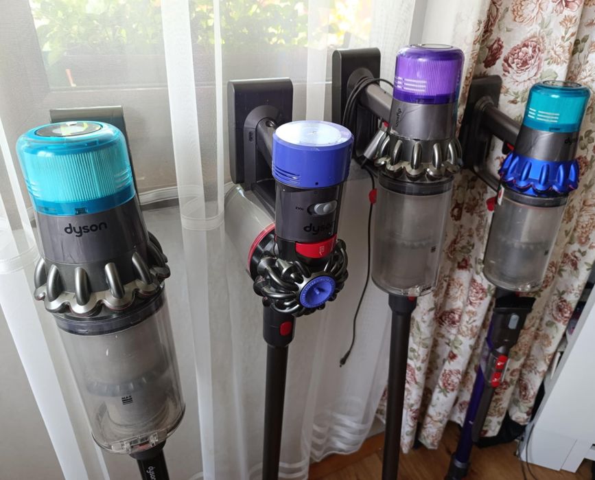 Dyson v6 ,v7 ,v8 ,v10  v11  v15 прахосмукачки на батерии