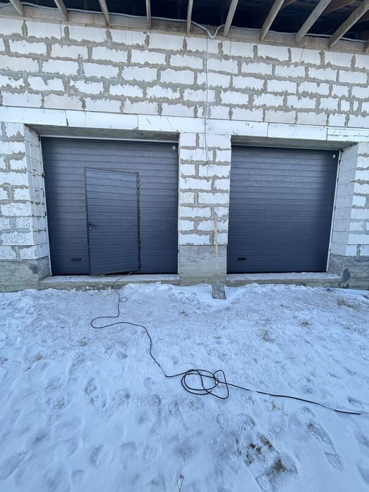 Секционные ворота