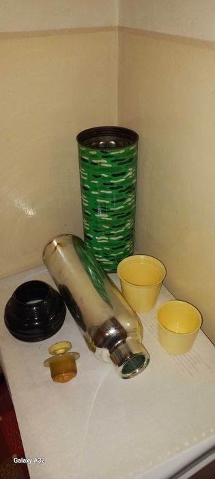Termos vechi de colectie 1L