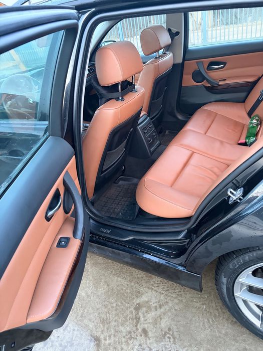 BMW 320 E91 177 cp automat   217.000 km