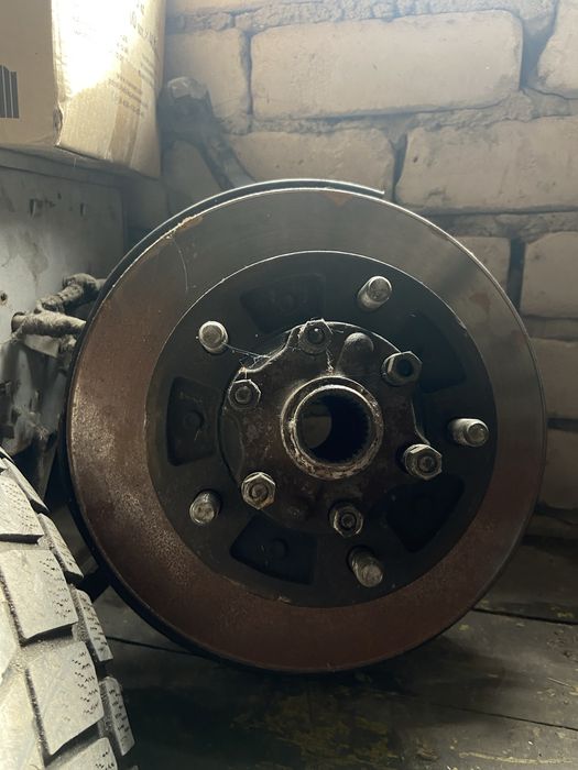 Ступица в сборе Lexus 470 LC100