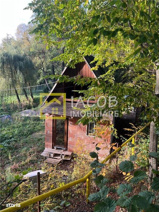 Casa cu teren, str. Slatinei, Luncani - Margineni - Bacau