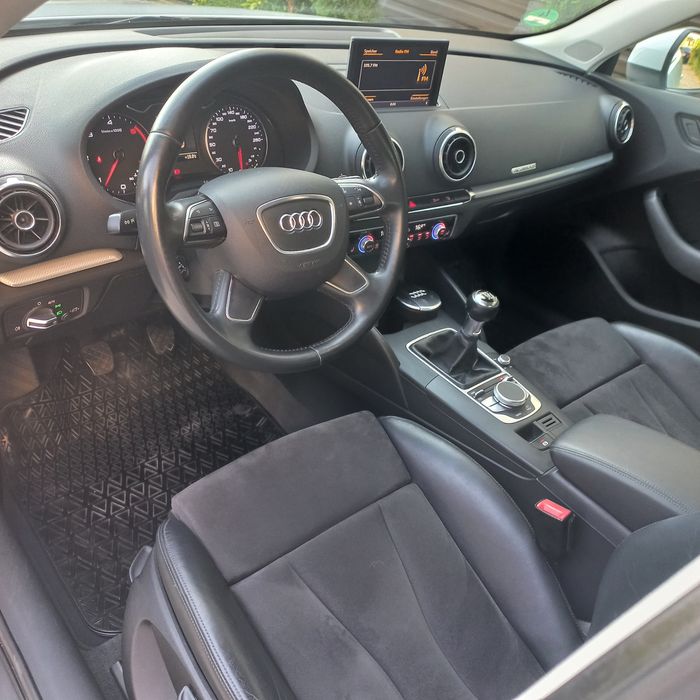 Audi A3 Quattro/2,0tdi 150cp/2015 Euro 6/Cutie manuala/Full led bixenon adaptiv etc