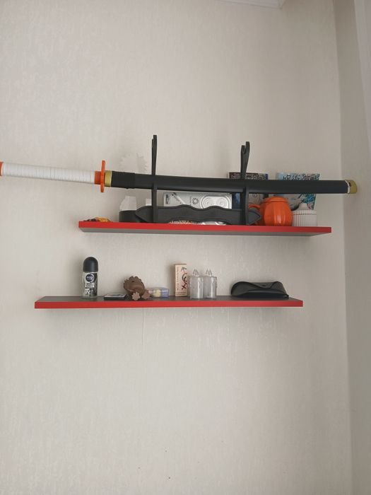 Продам компьютерный стол с полками