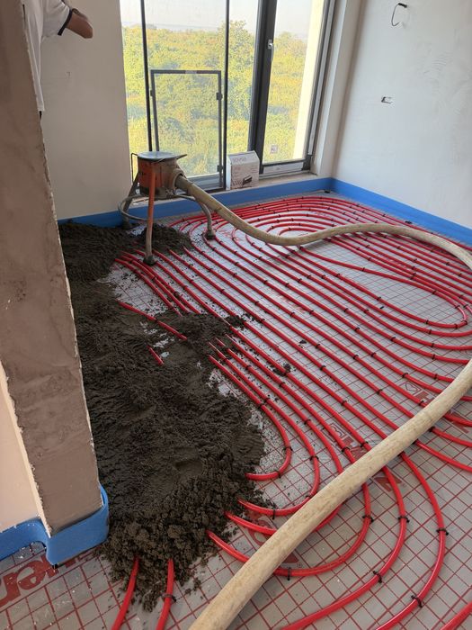 Vand Casa Carcea Centru Spate Stadion,10 min Craiova