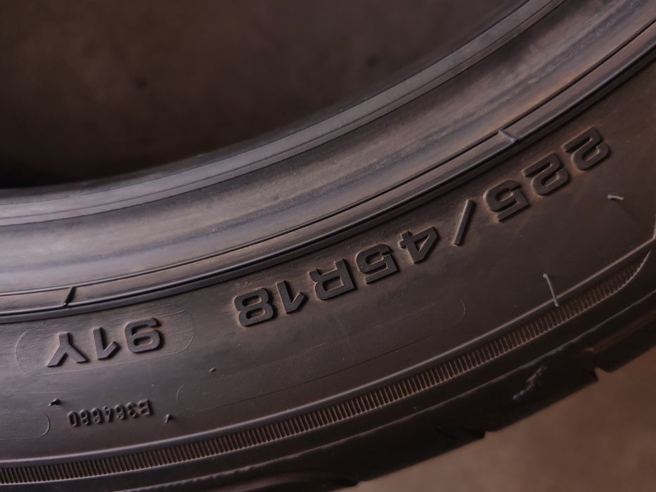 225 45 R18 255 40 R18  vara RFT * Anvelope Cauciucuri Goodyear BMW  7mm