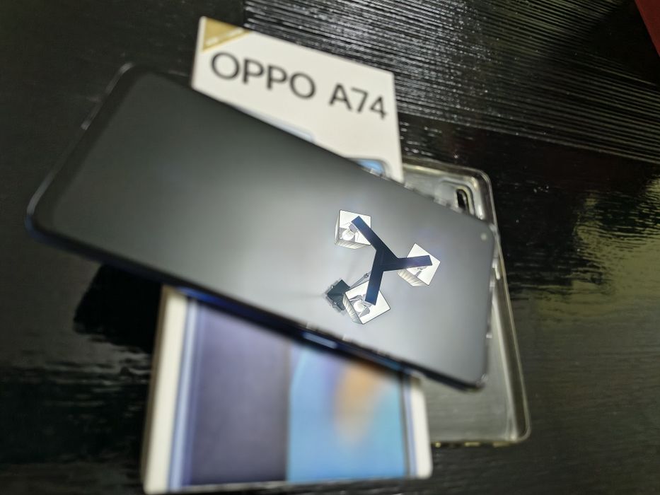 Vând telefon OPPO A74
