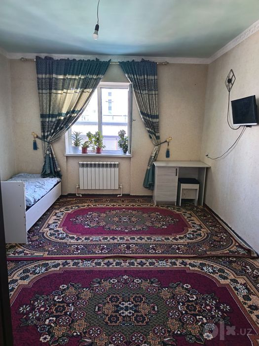 Qorasuvda 7 qavatli dom  2 xonali zudlik bilan Sotiladi