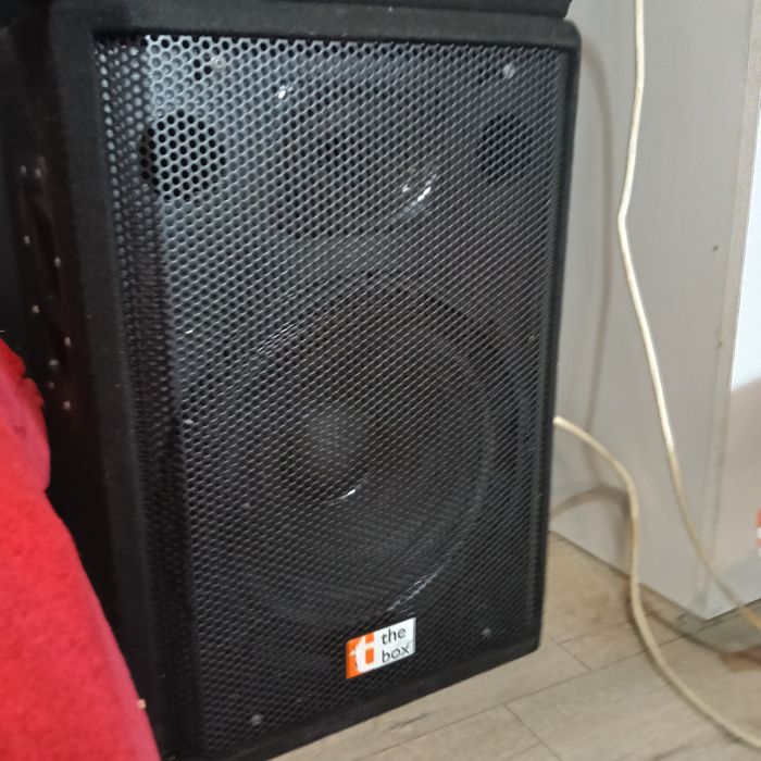 Vând monitoare the box perfect funcționale 15 inch