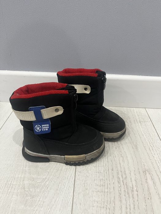Зимняя детская обувь