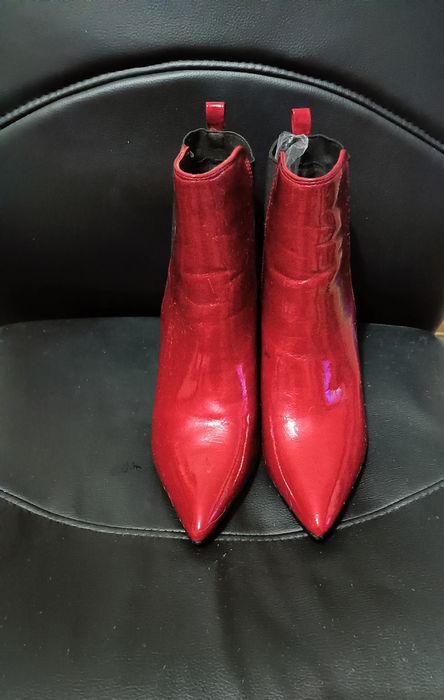 Botine cu bandă elastica