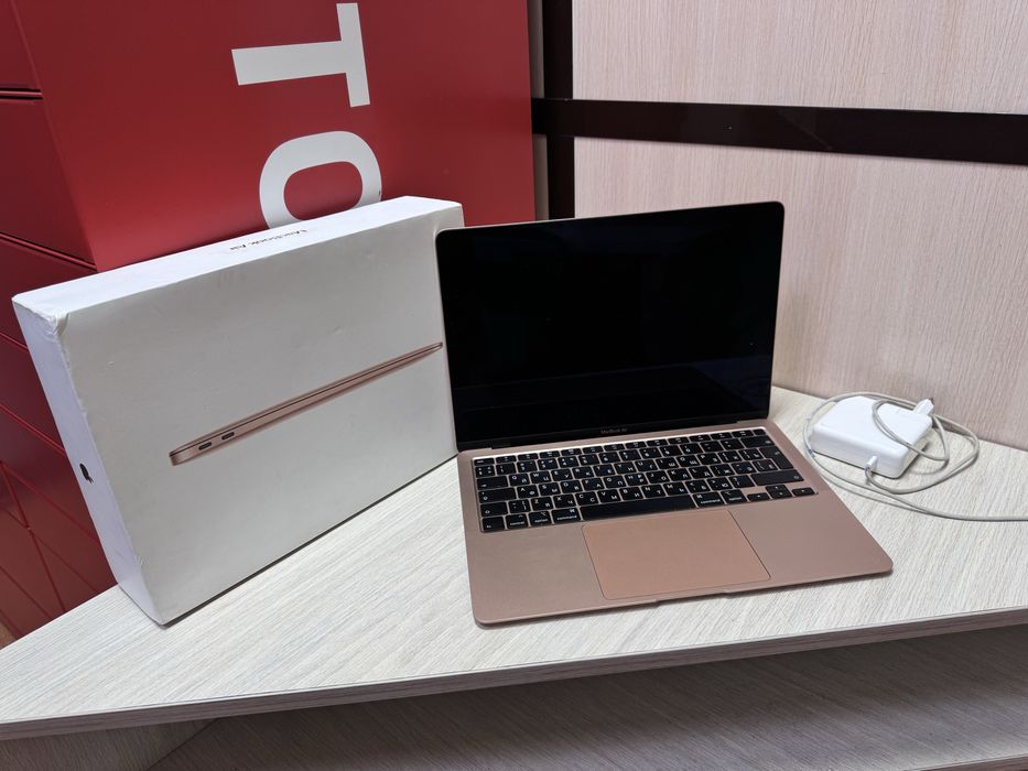 MacBook Air 2020 {{Алматы}} 948437