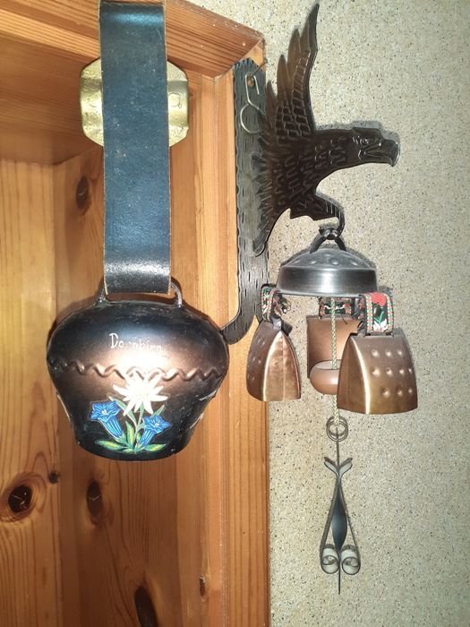 Чанове за кукери и животни