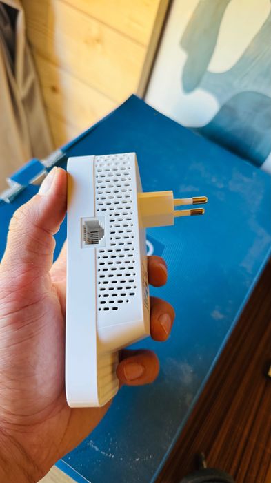 TP link range extender