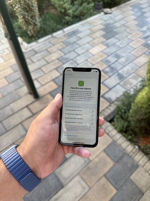 Iphone XS Ayfon XS 64gb LL/A qora ideal sotiladi aybi yo face ishlidi