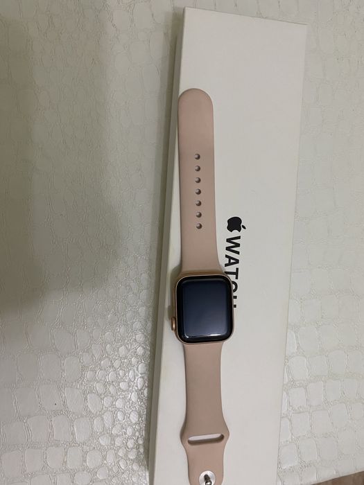 Appe Watch SE 40мм