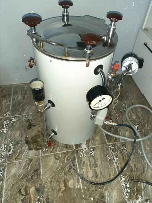 Продам Автоклав 30/01