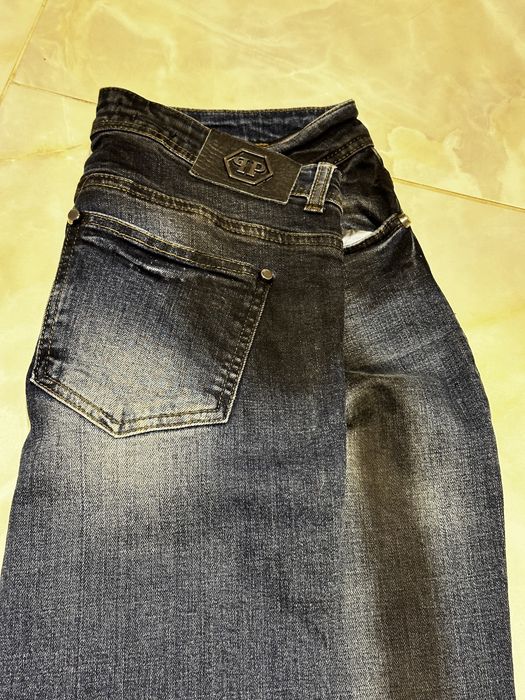 Дамски дънки - 2 модела