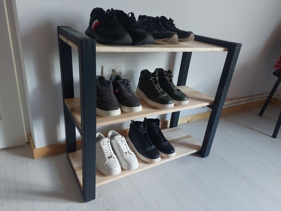 Pantofar cu 3 rafturi