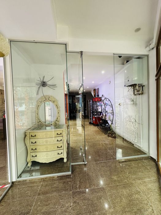 Usi din sticla securizata